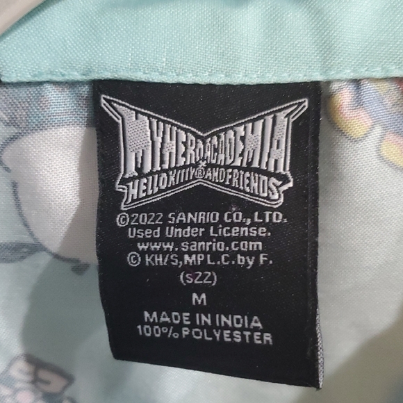 Hello Kitty Patterned Shirt - Picture 2 of 4